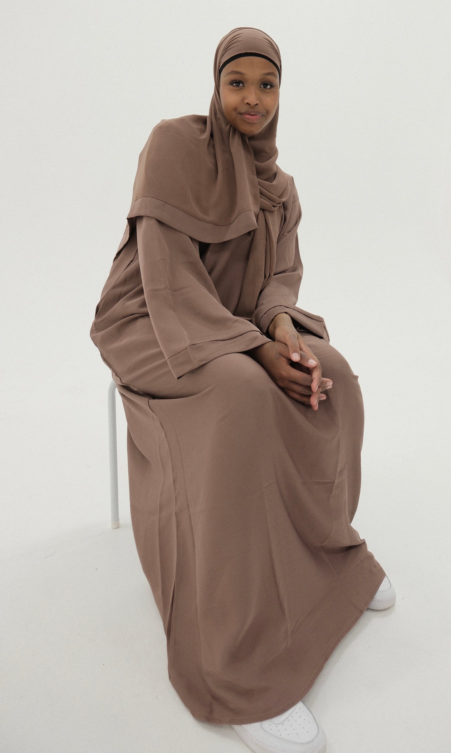 Wide Sleeves Brown Abaya
